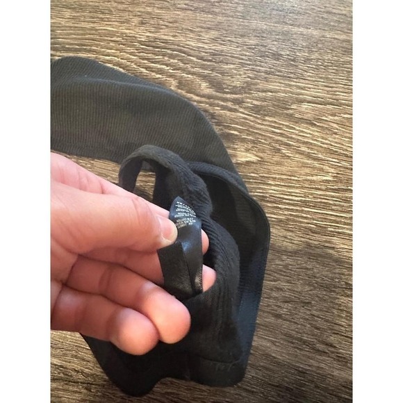 Skims Black Ribbed V Neck Crop Tank Top Bralette Style Size 2X - Picture 4 of 5